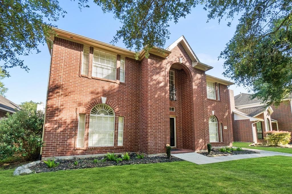 4518 Backenberry Dr