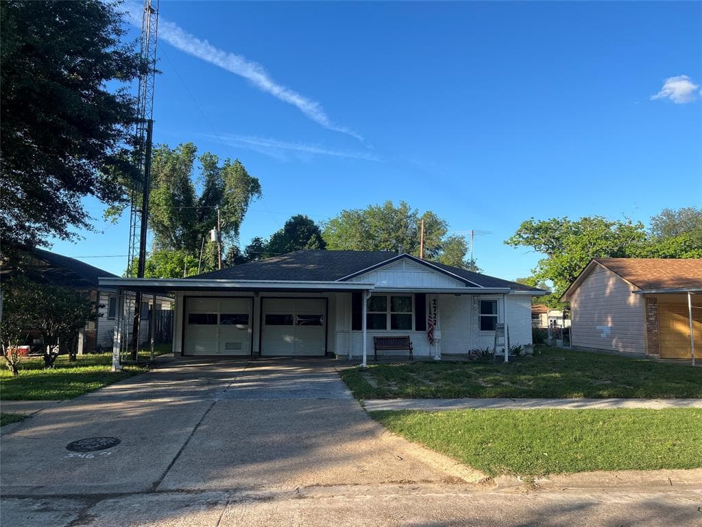 2723 Hearne Dr