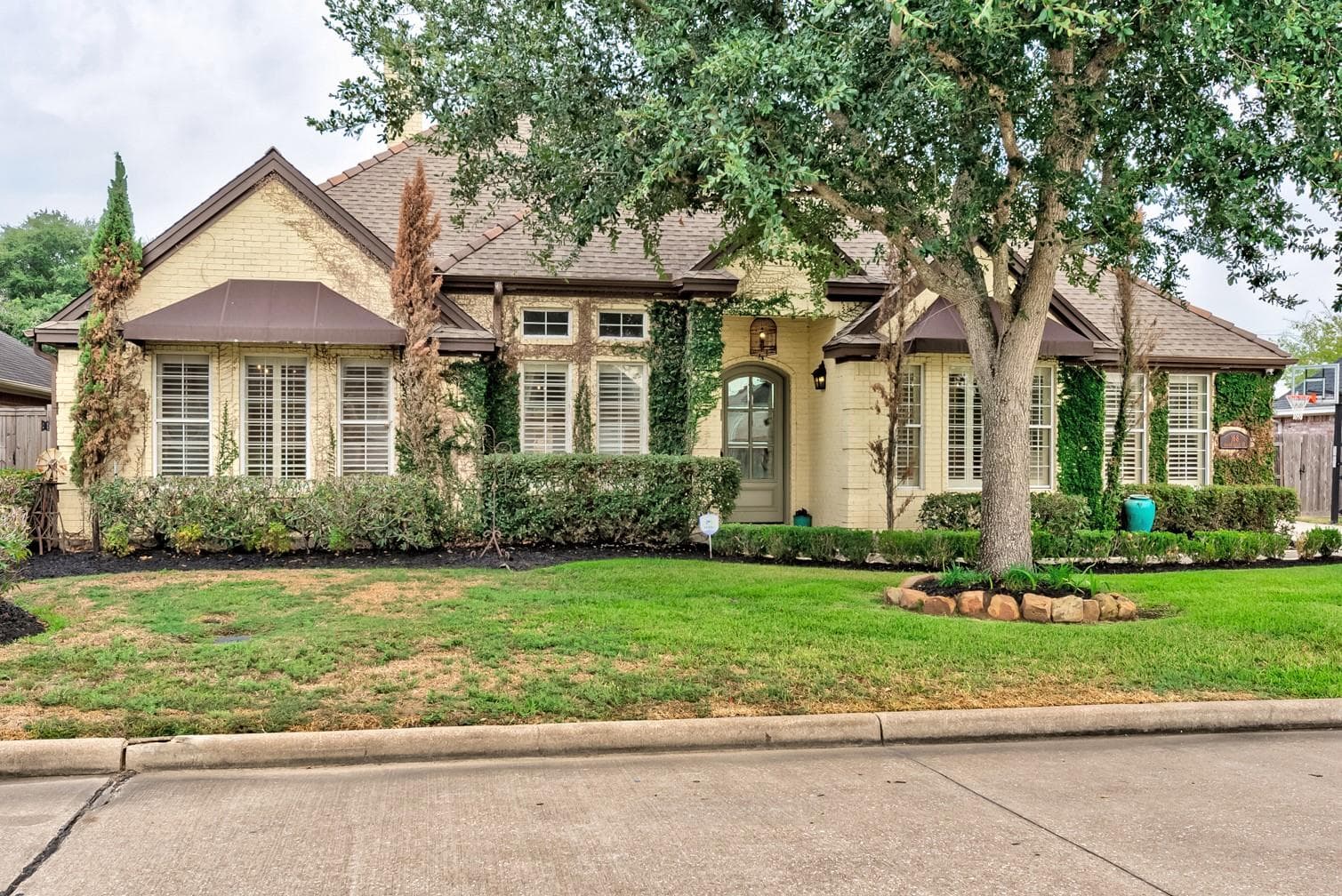 168 Grand Chase Dr