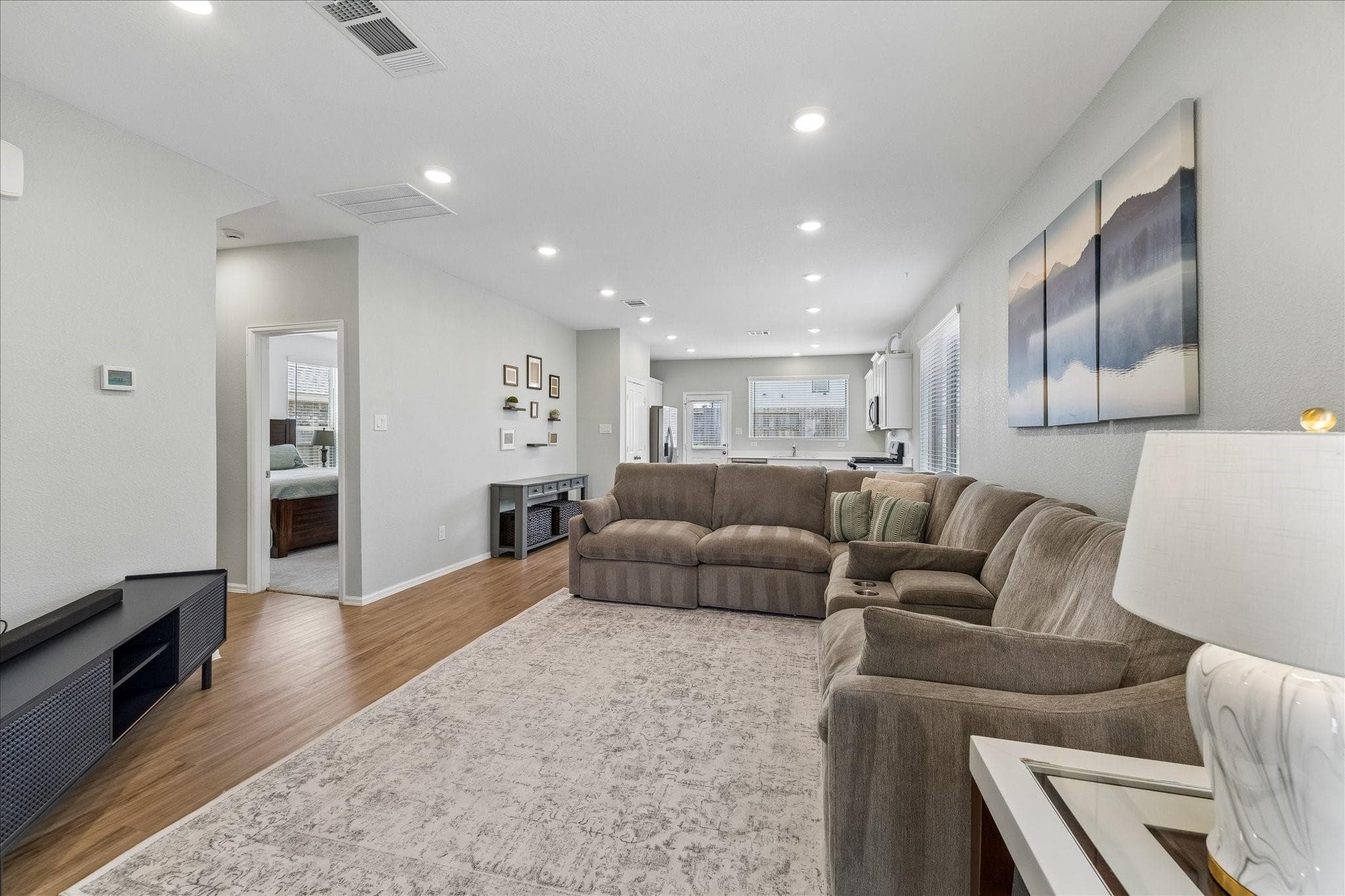 Gallery image 3