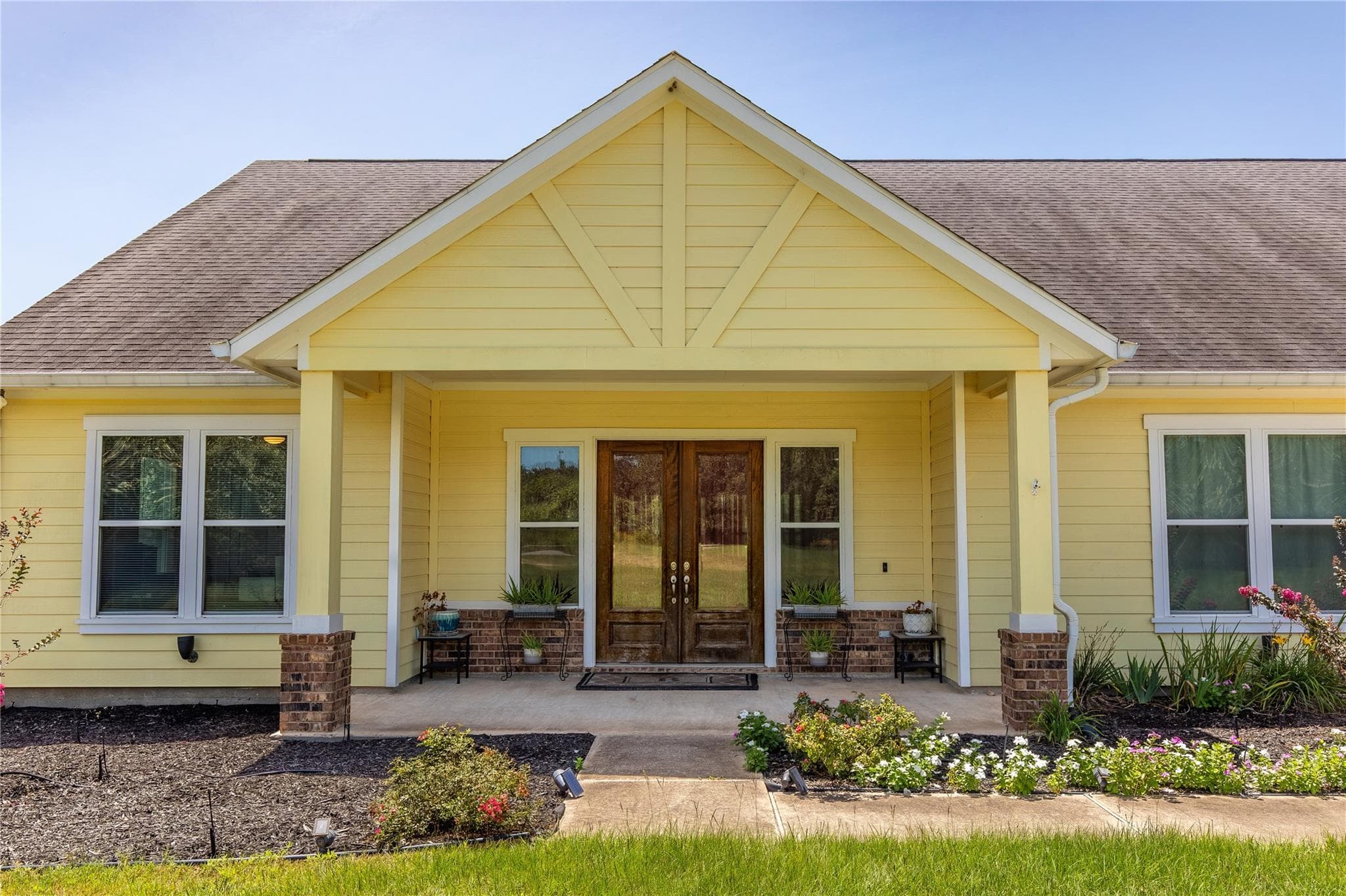 685 Piney Creek Rd