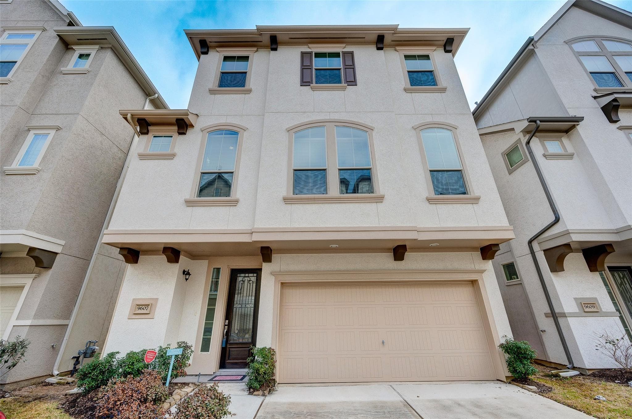 9607 Knights Station Dr