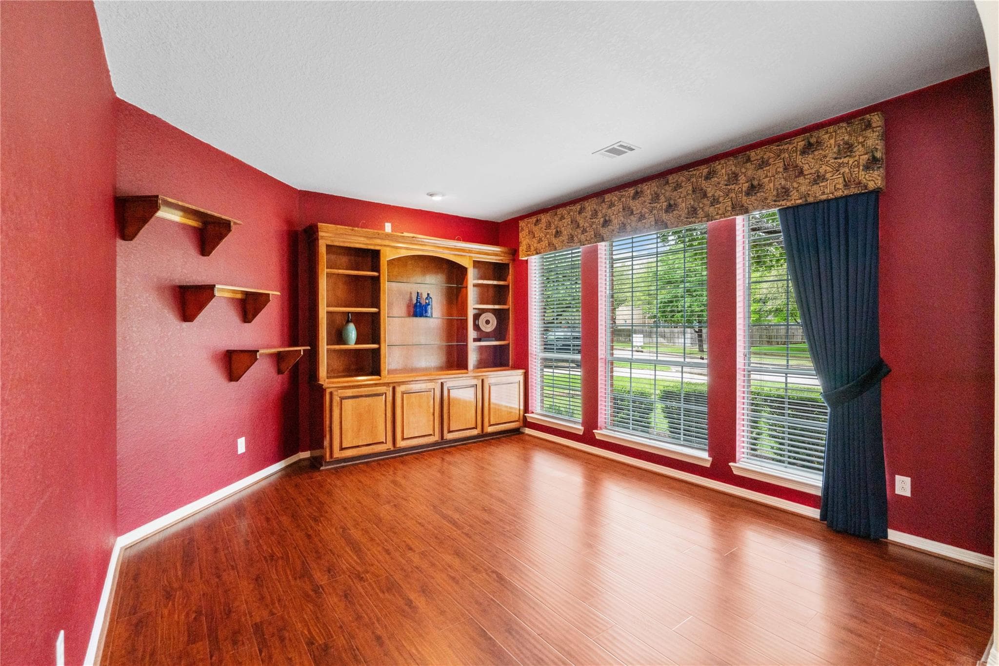 Gallery image 5