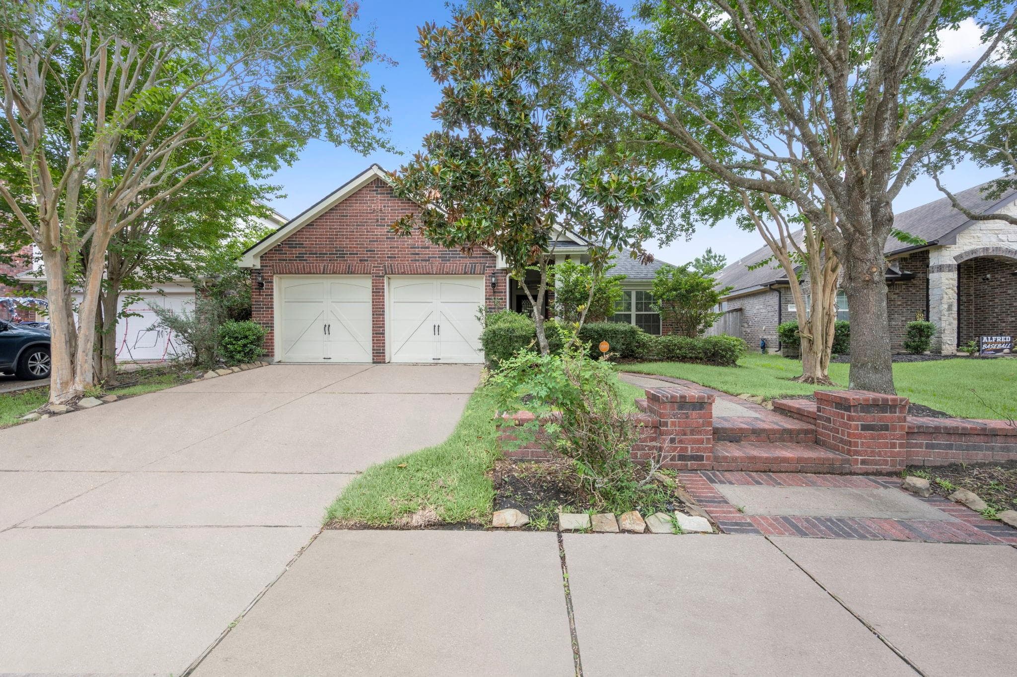 18226 E Willow Oak Bend Dr
