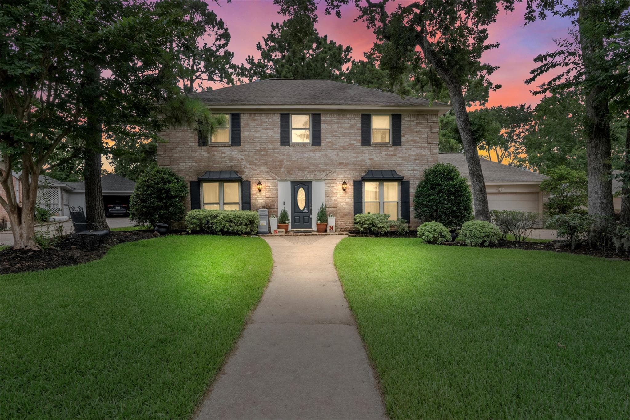 14107 Ravenhurst Ln