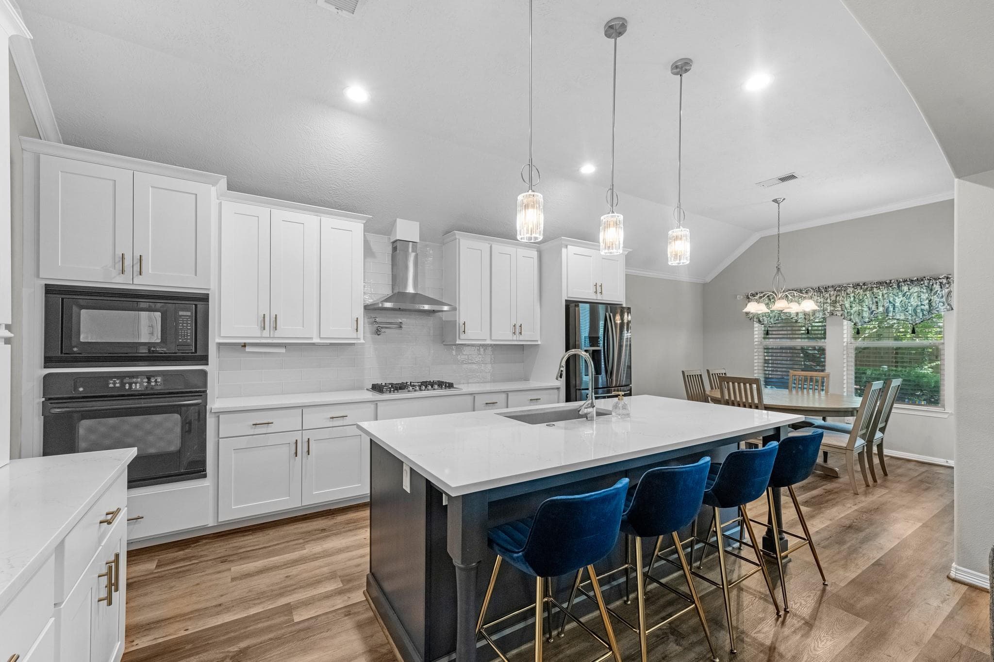 8134 Edenwood Dr