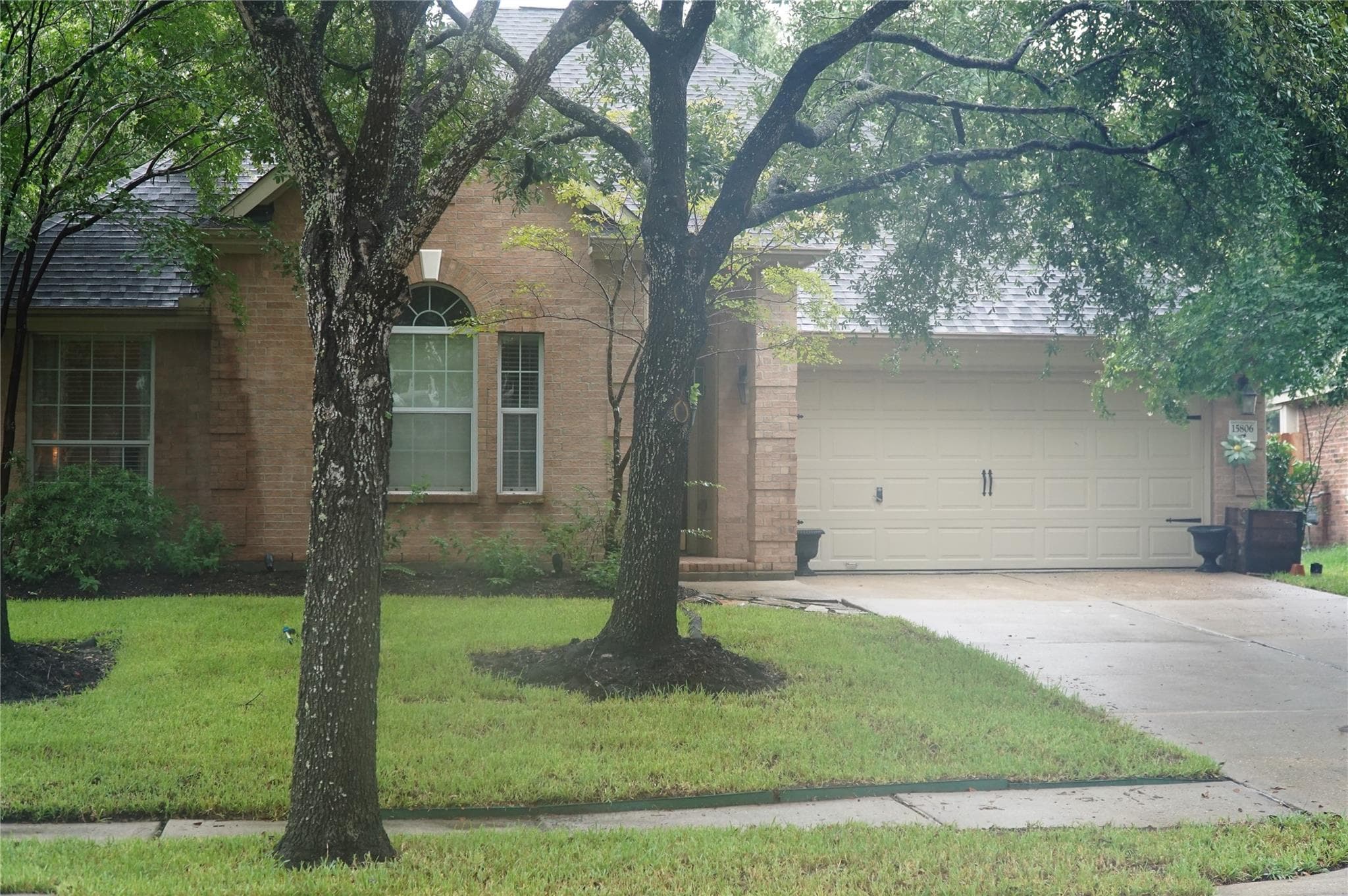 15806 Azalea Shores Ct