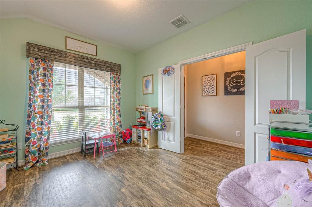 Gallery image 5