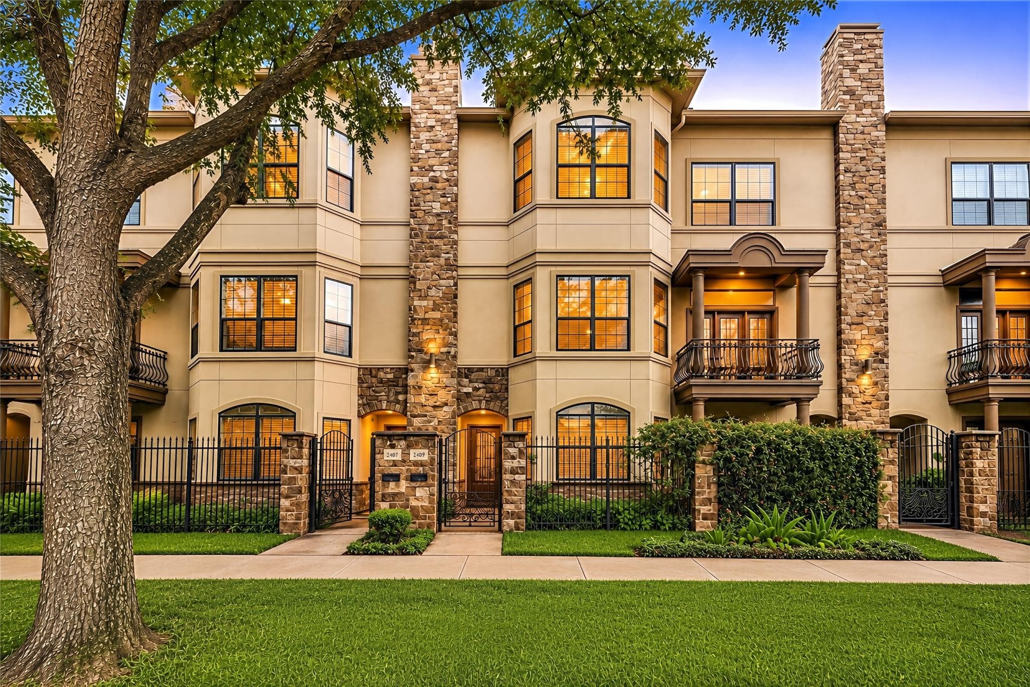Main property image