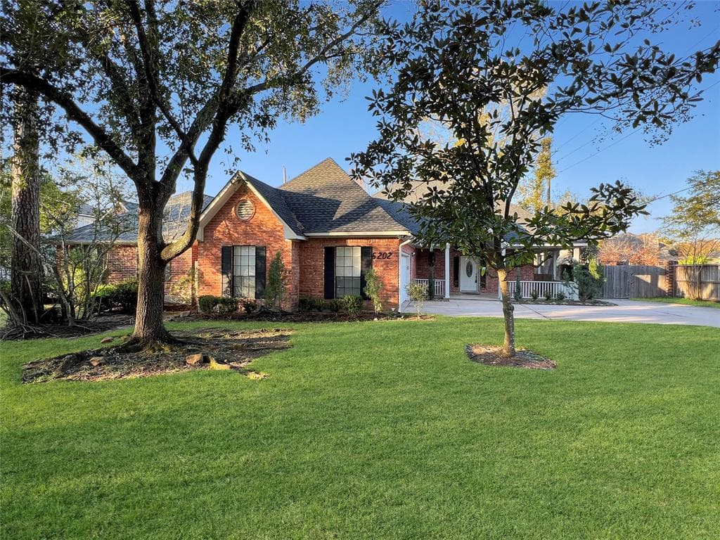 6202 Squires Ct