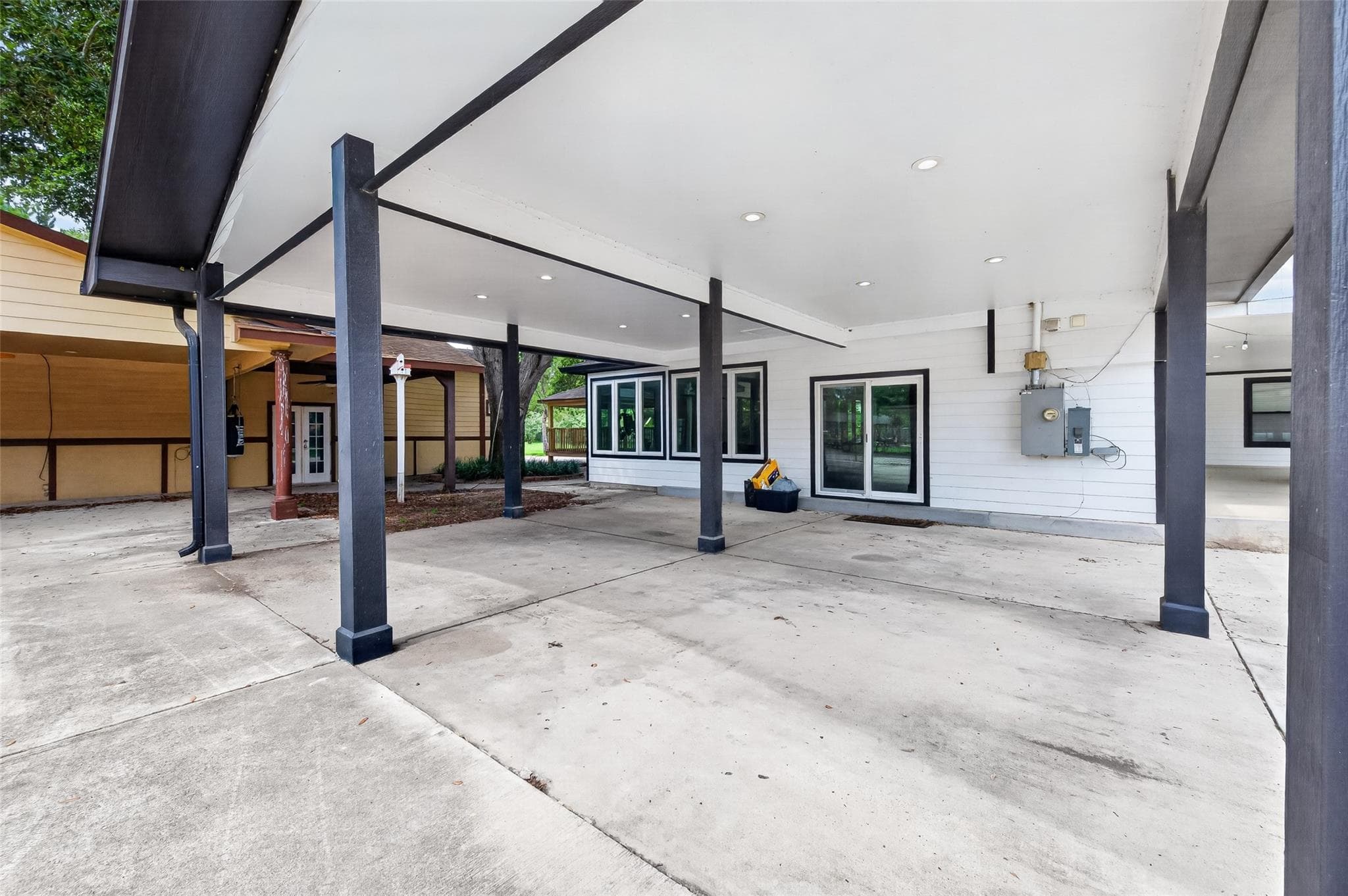 Gallery image 5