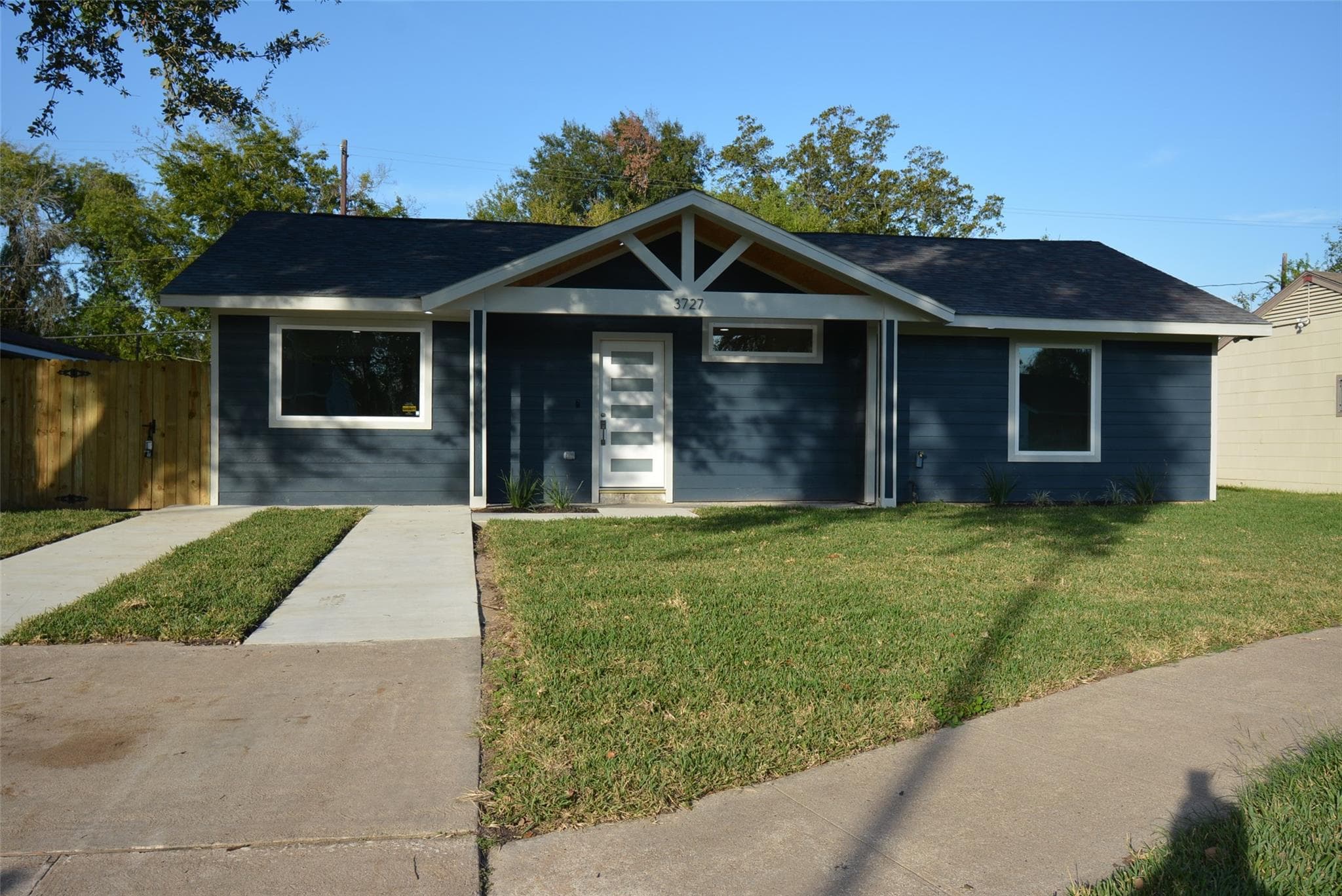 Gallery image 3