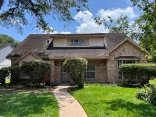 5211 Pine Arbor Dr