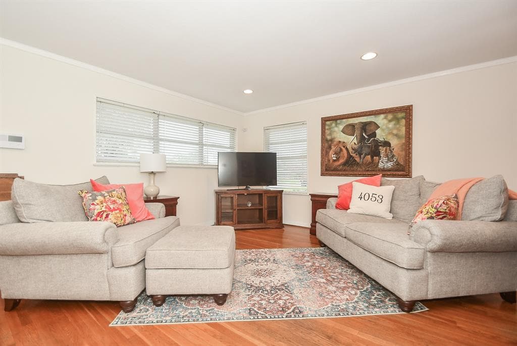 Gallery image 4