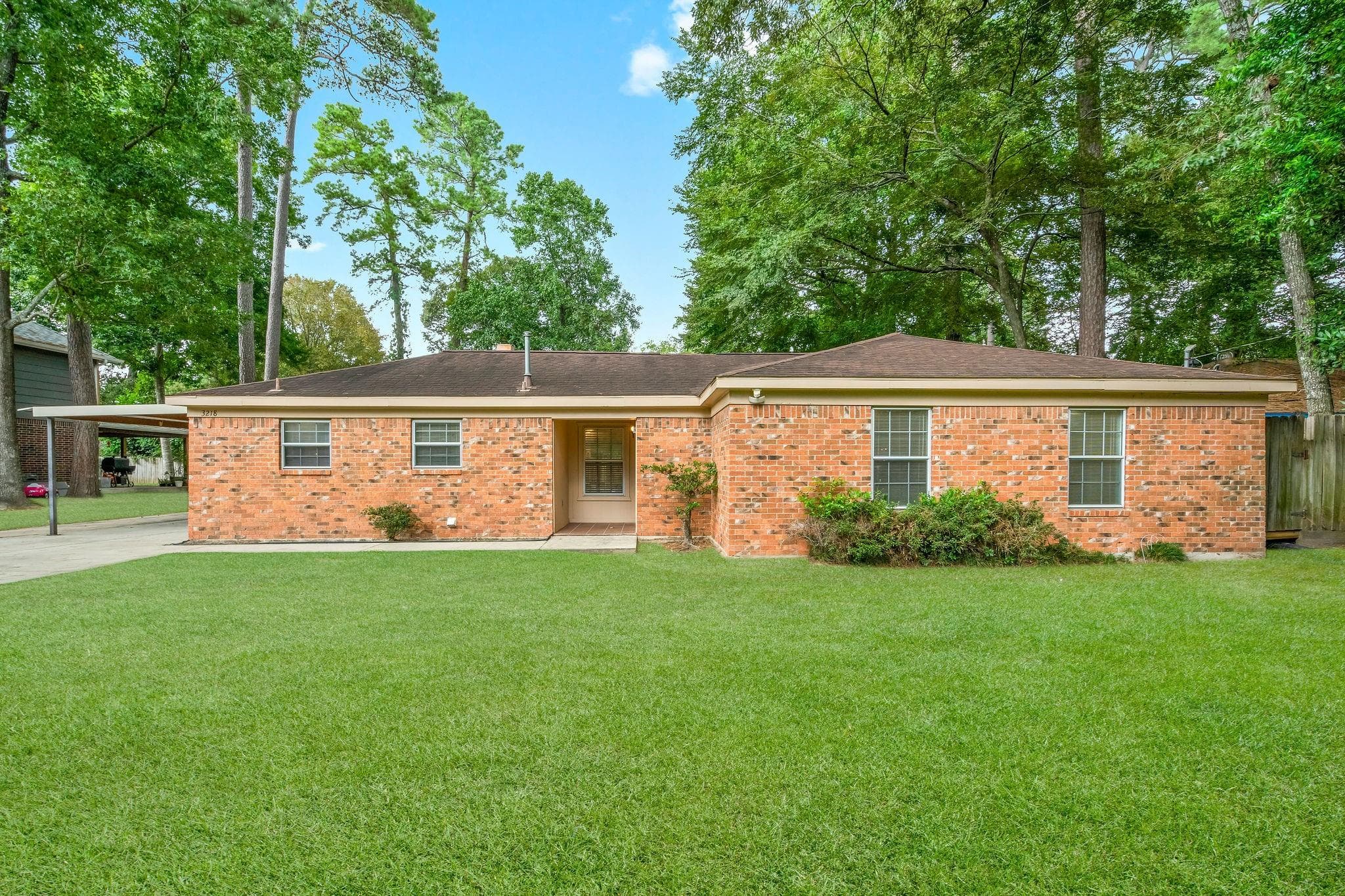 3218 Brooktree Ln