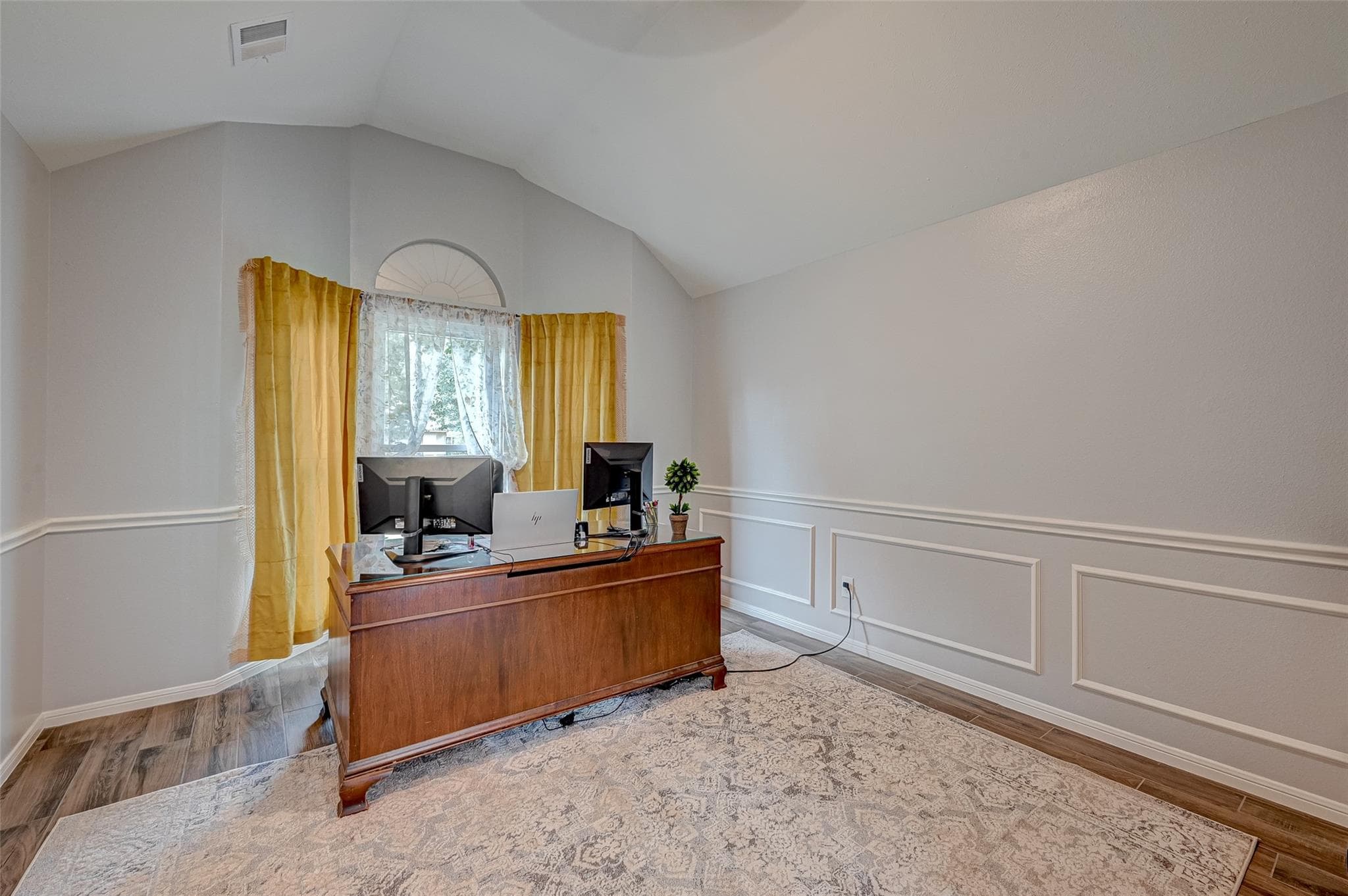 Gallery image 5