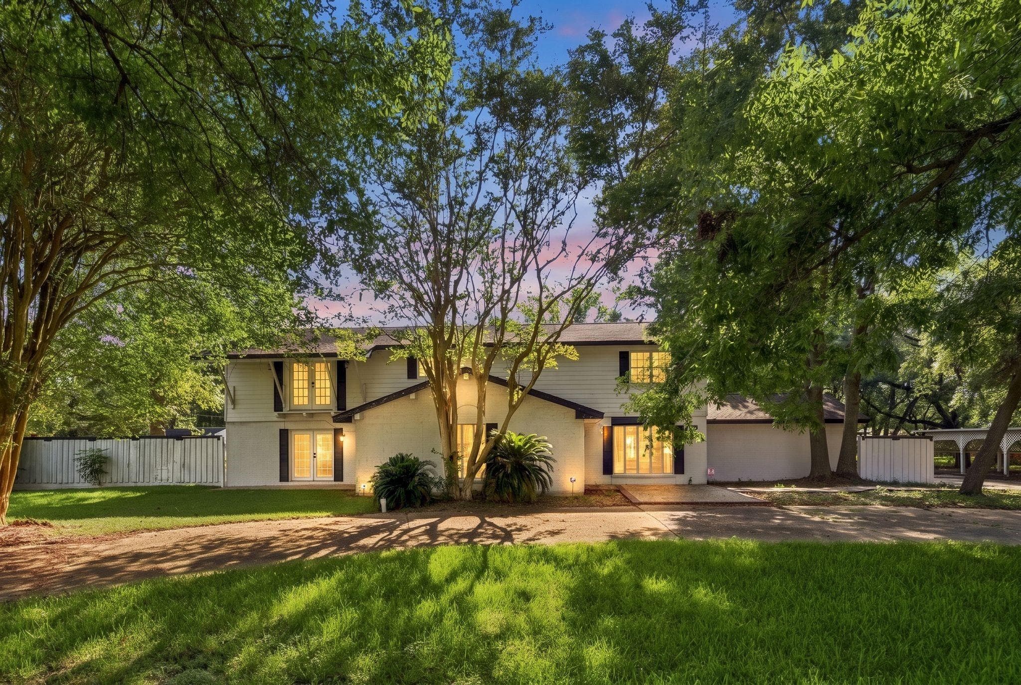 4030 Fox Meadow Ln