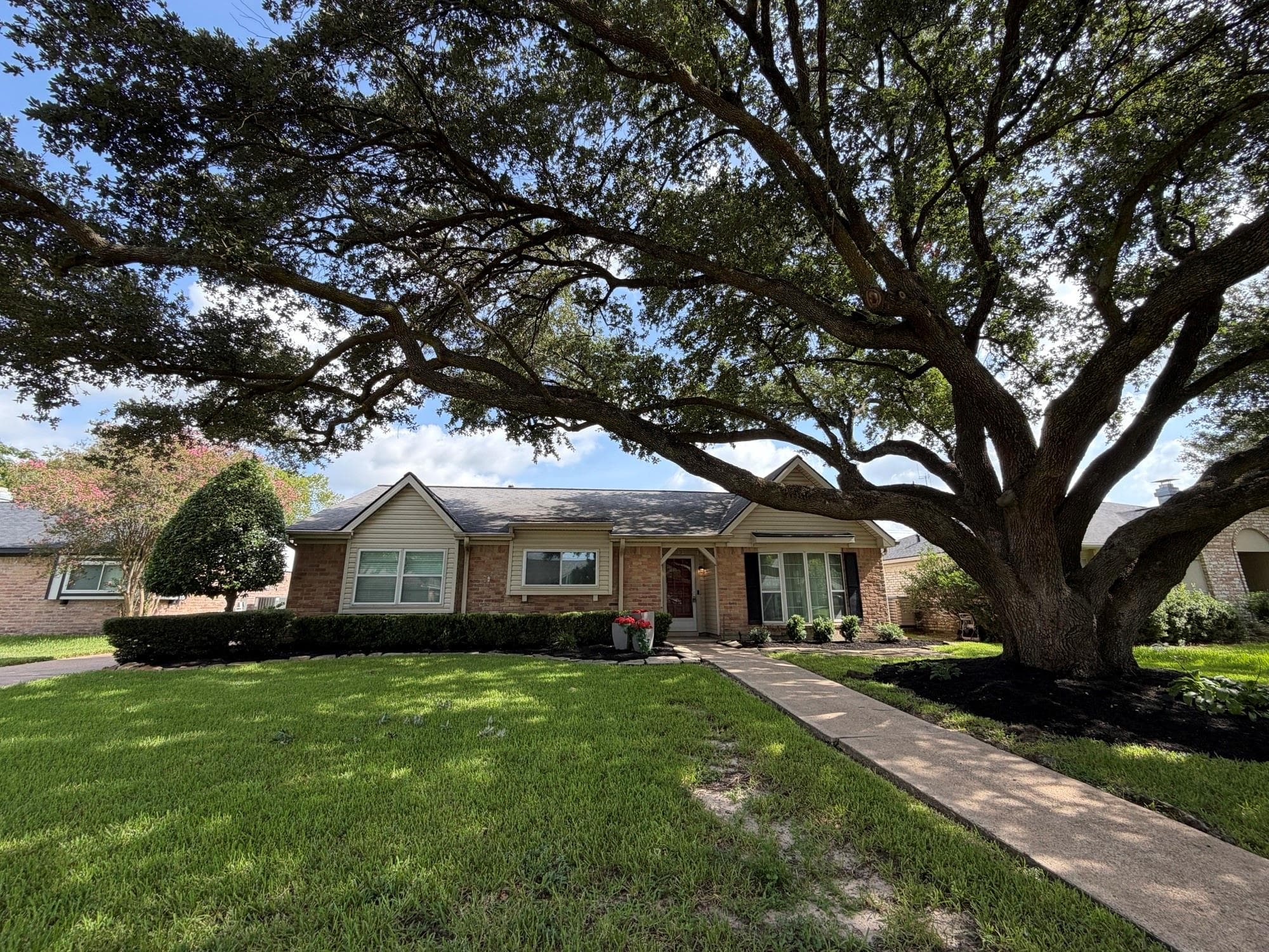 19706 Mission Mill Ln