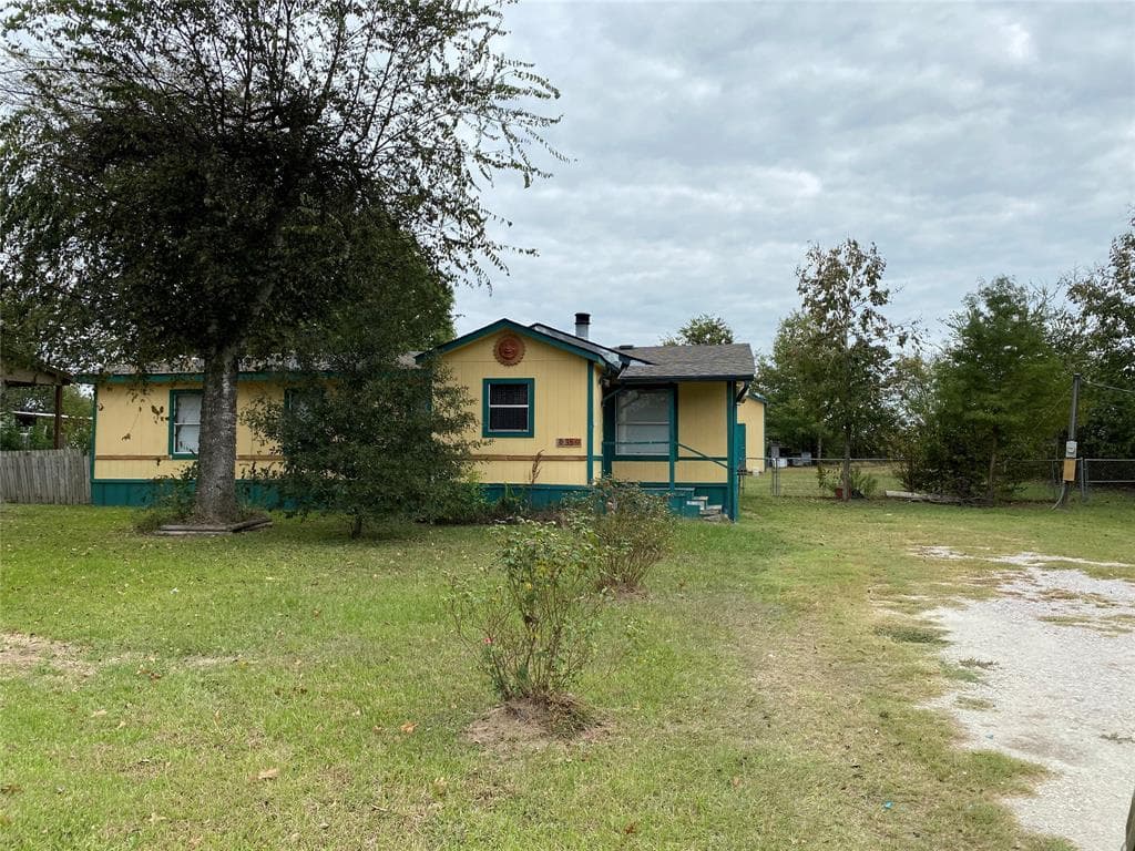 35 Mossback St