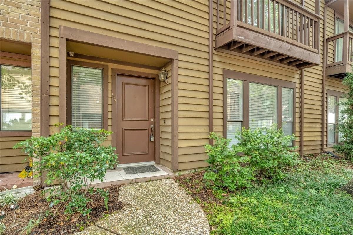 11711 Memorial Dr Apt 135