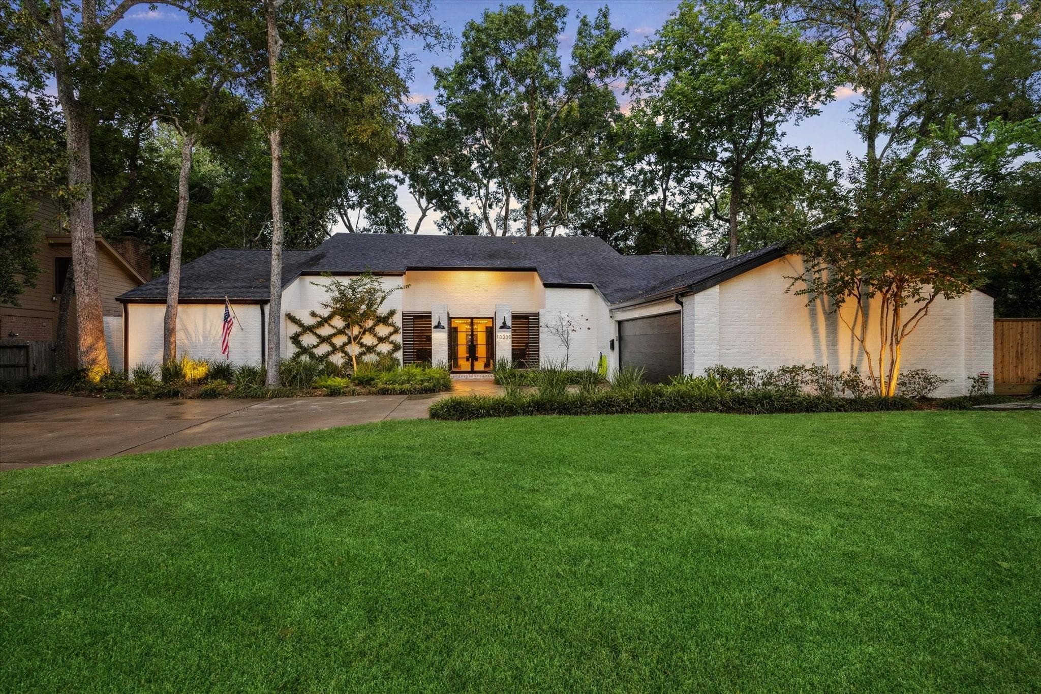 10330 Briar Dr