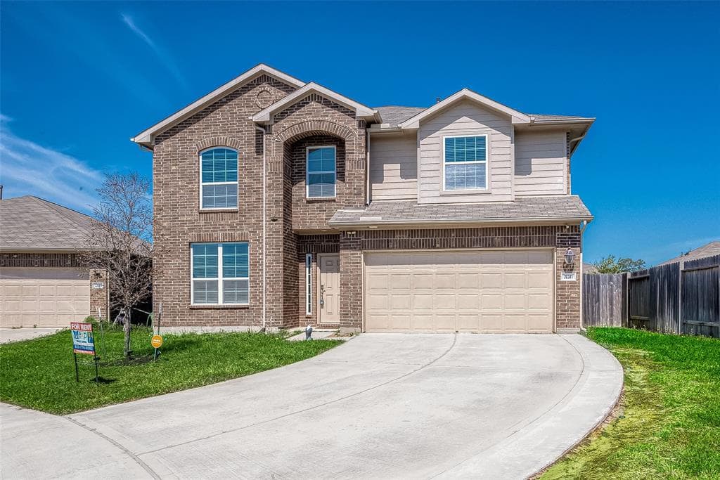 22747 Highland Maple Ct