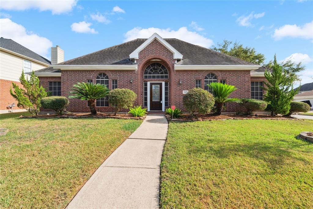 2425 Dixie Woods Dr