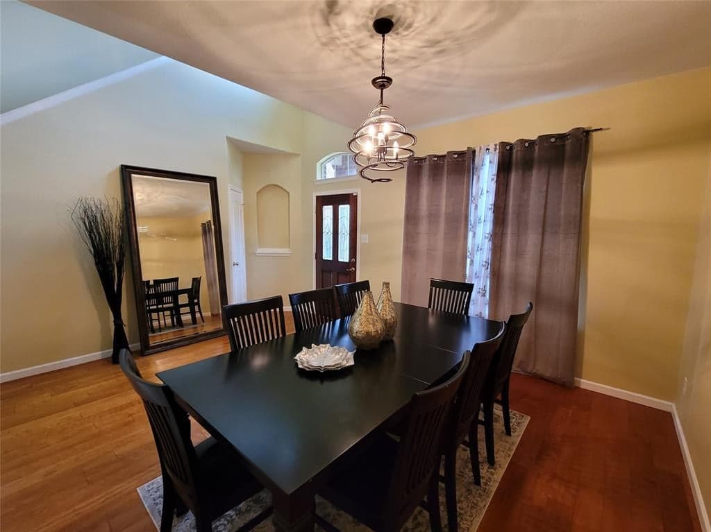 Gallery image 4