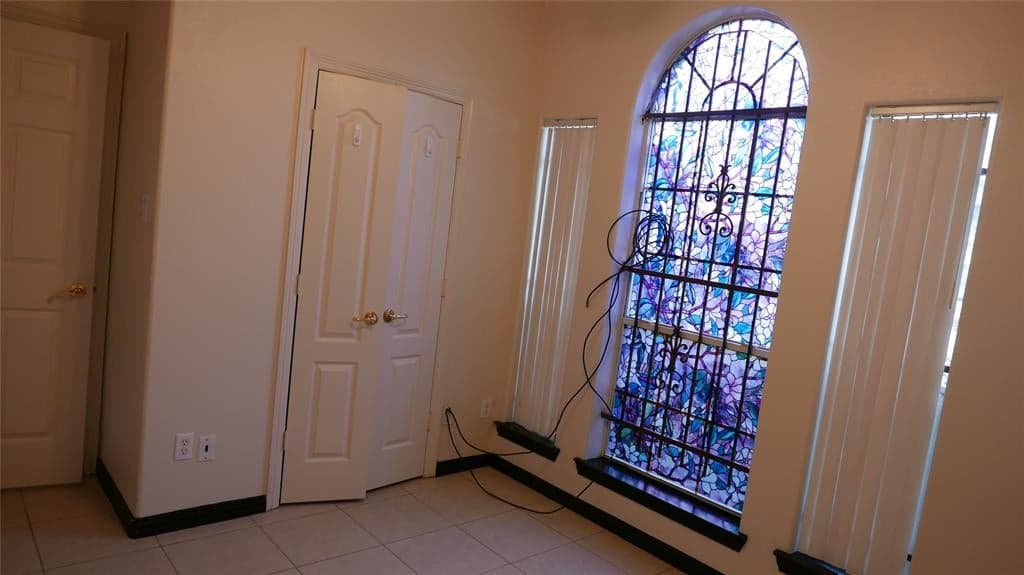 Gallery image 5