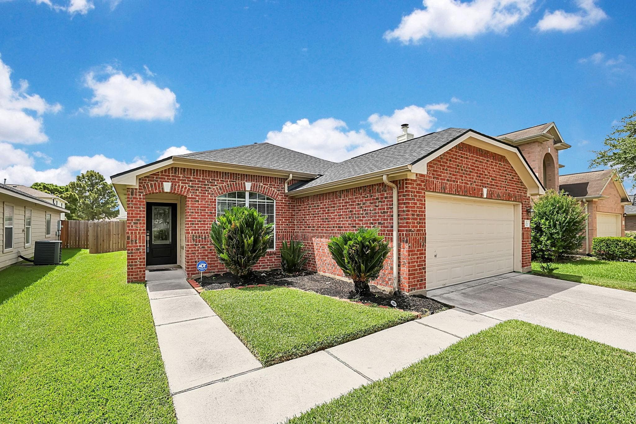 Main property image