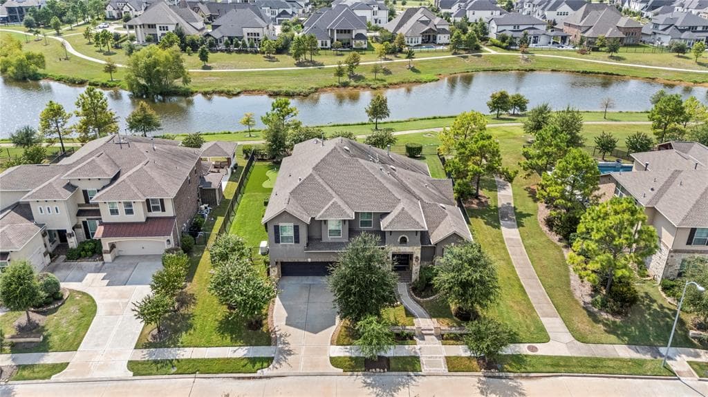 16811 Himley Dr