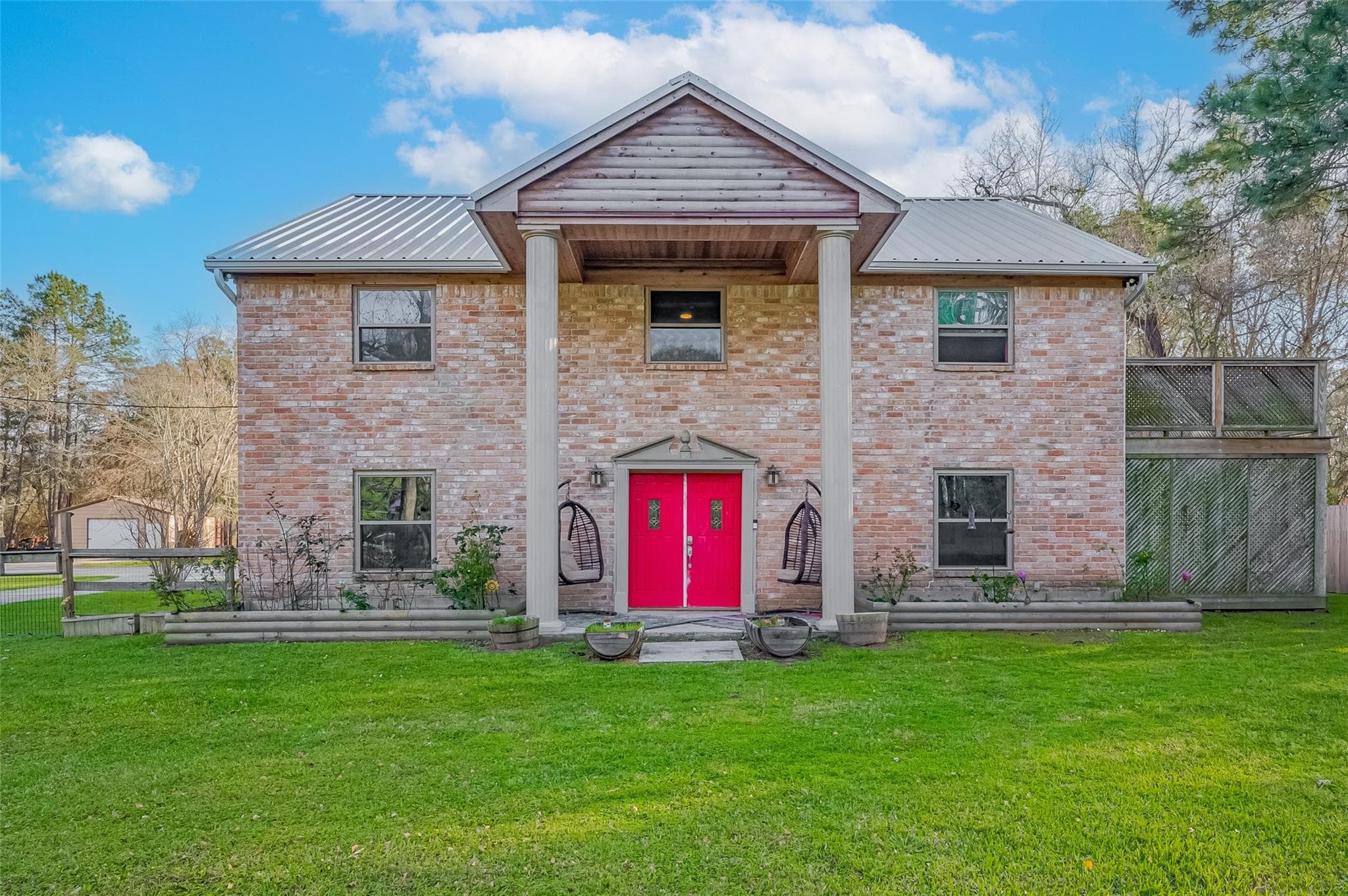 18614 Mink Lake Dr
