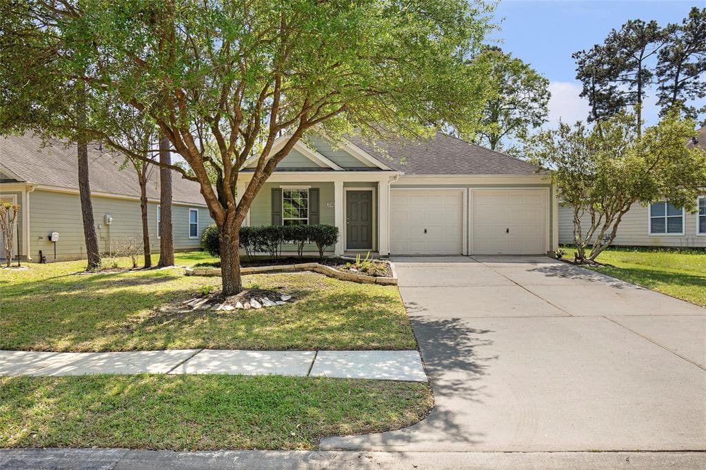 12302 Grand Portage Ln