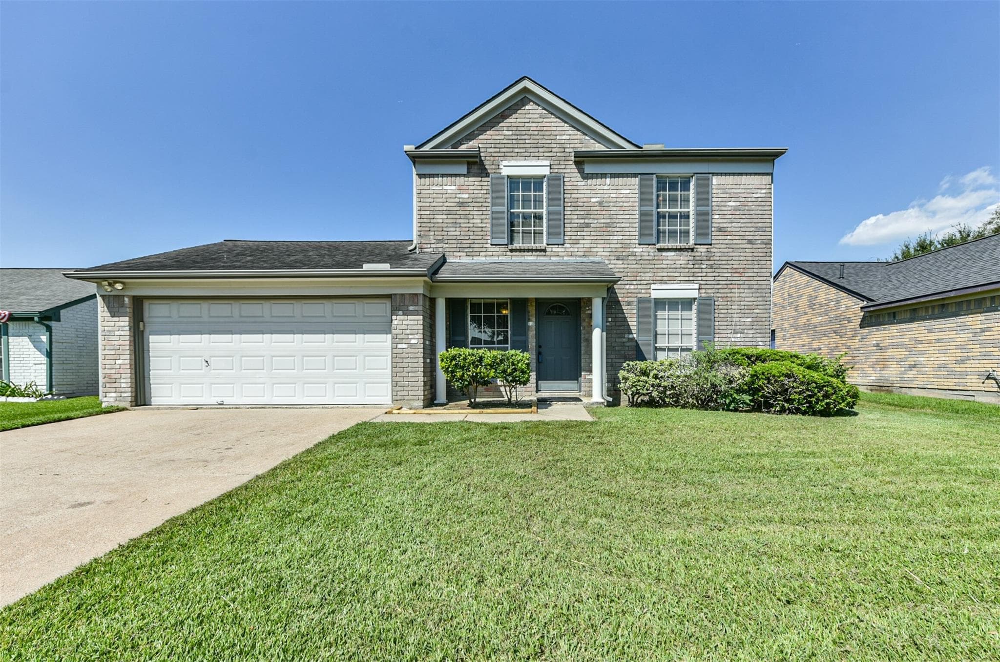 9905 Brookview Dr