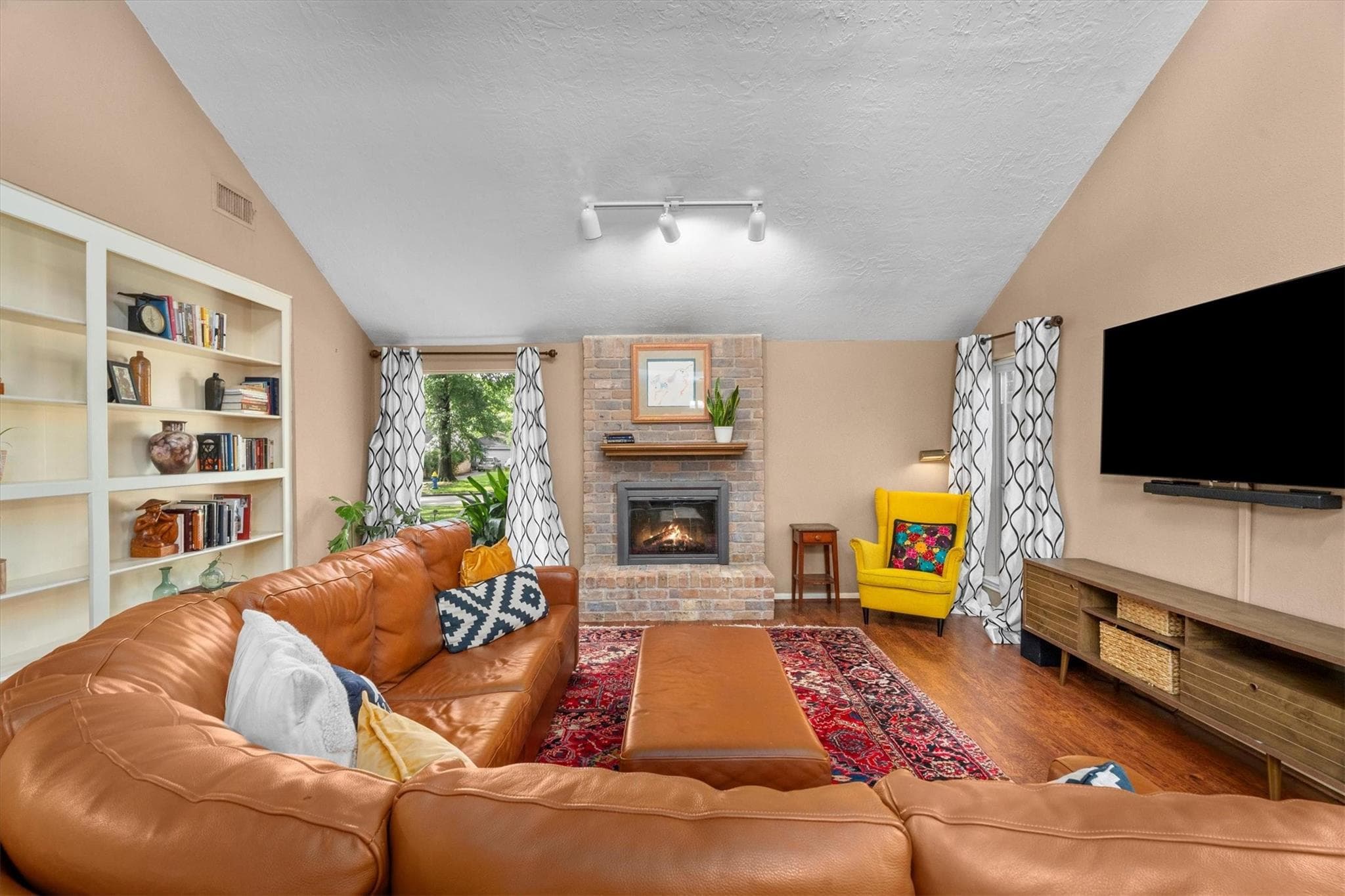 Gallery image 5