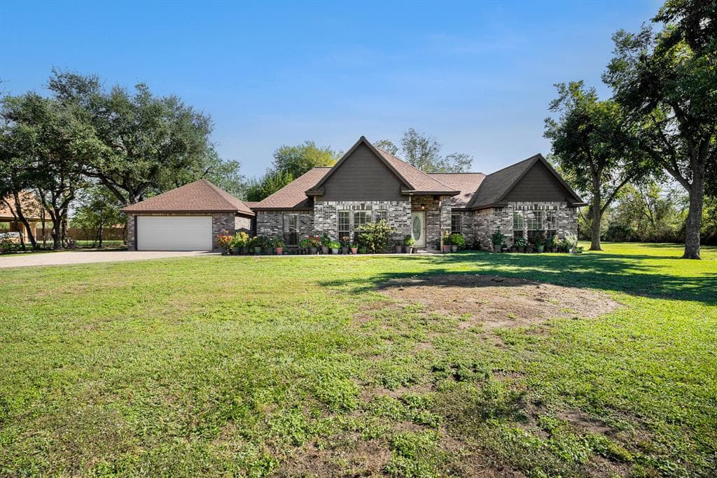 811 Steele Rd Ste Ele