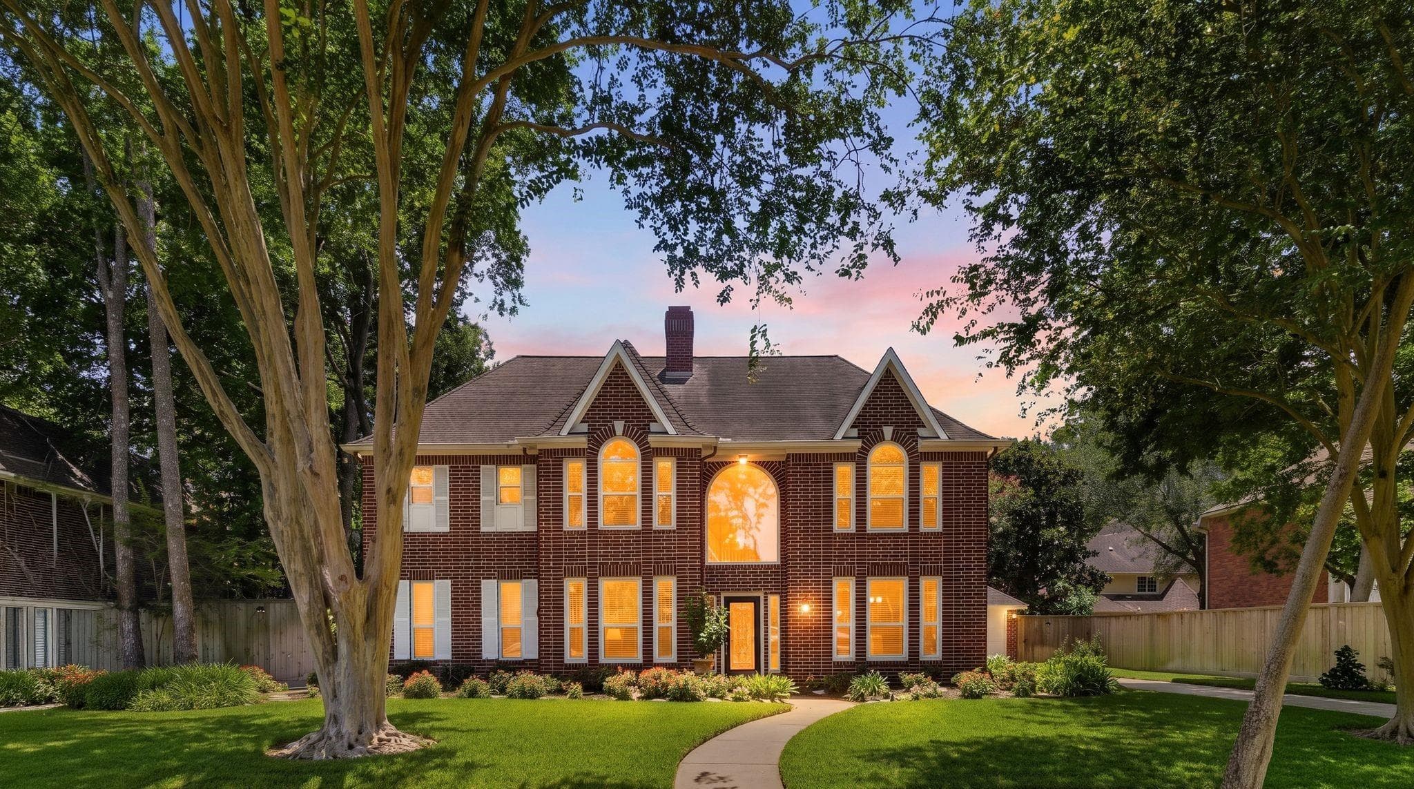 1014 Pinewood Ln