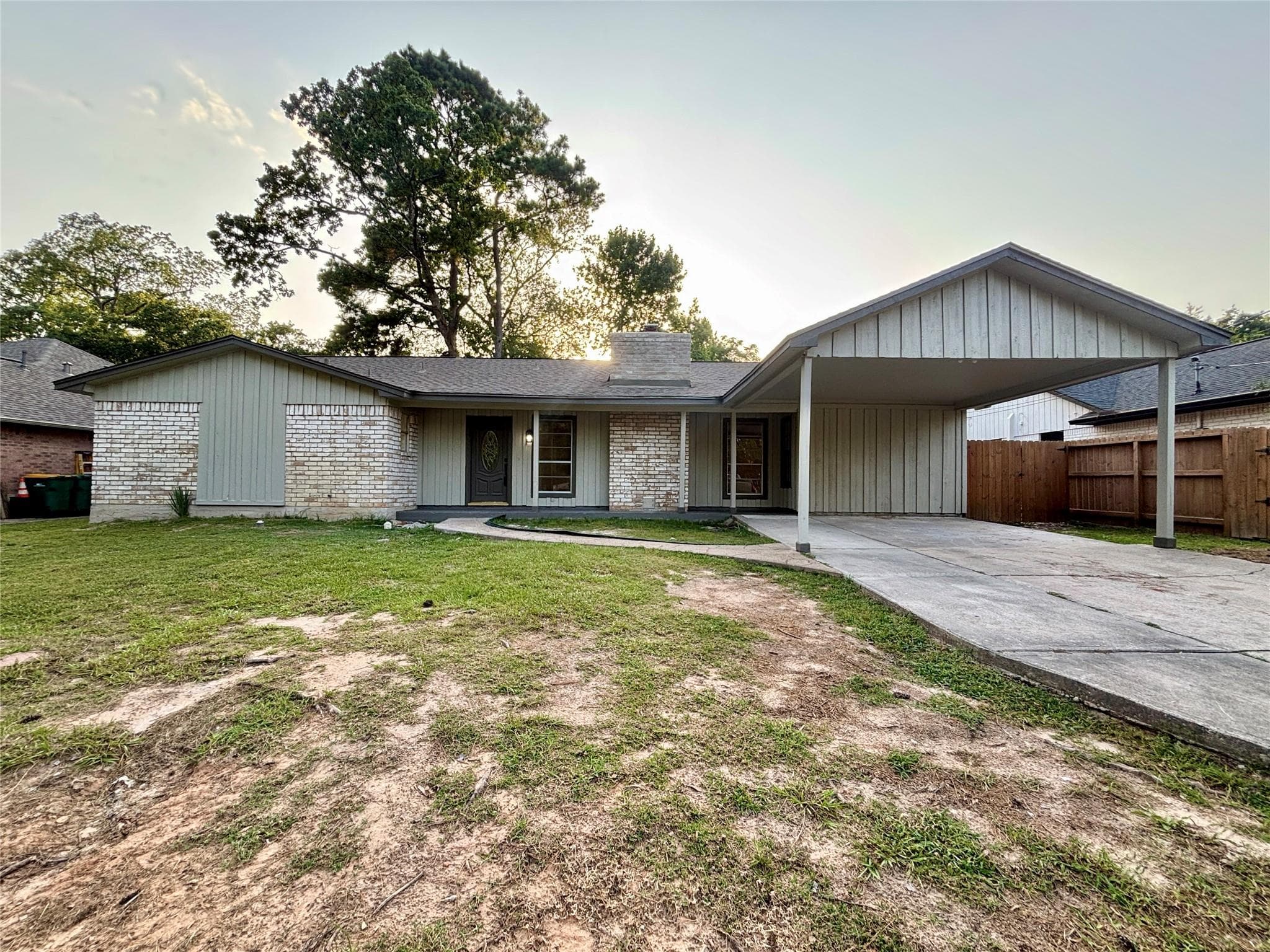 75 Rolling Hills Dr