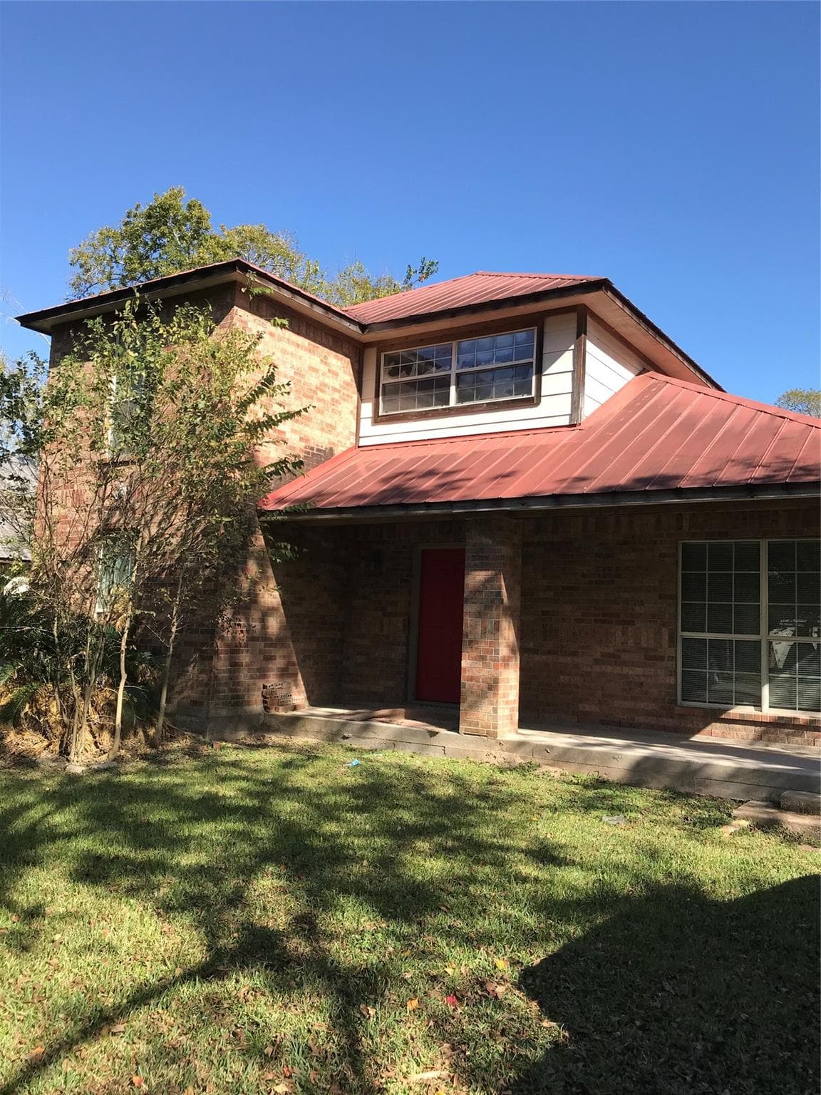 Main property image