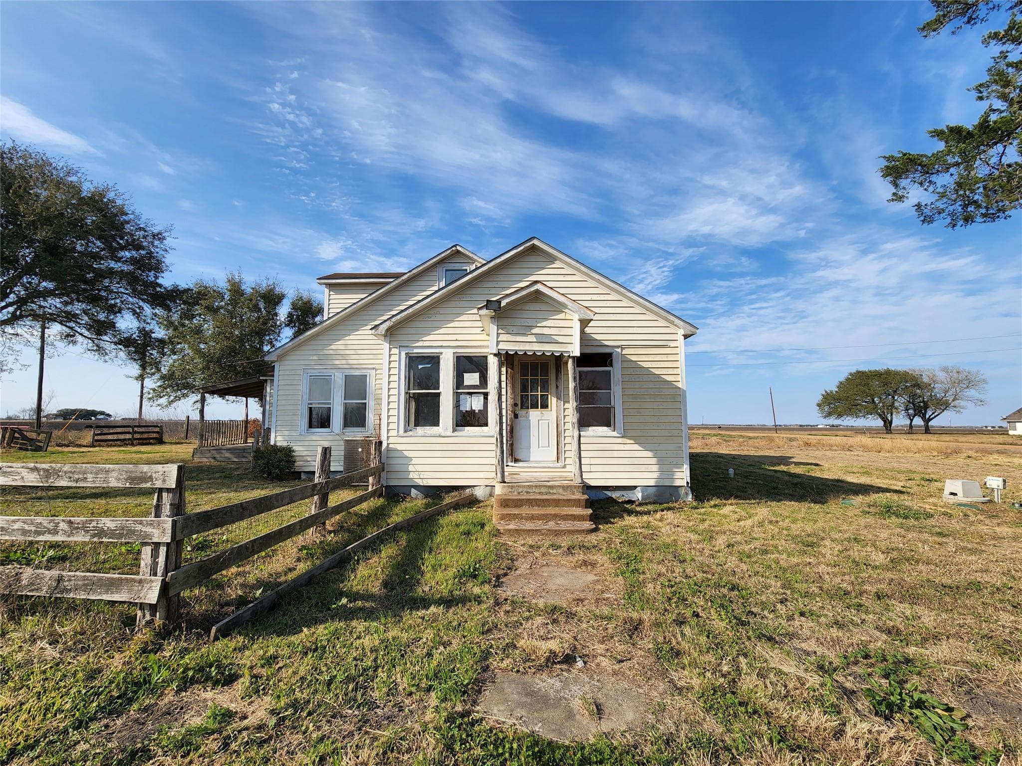 9324 County Road 403