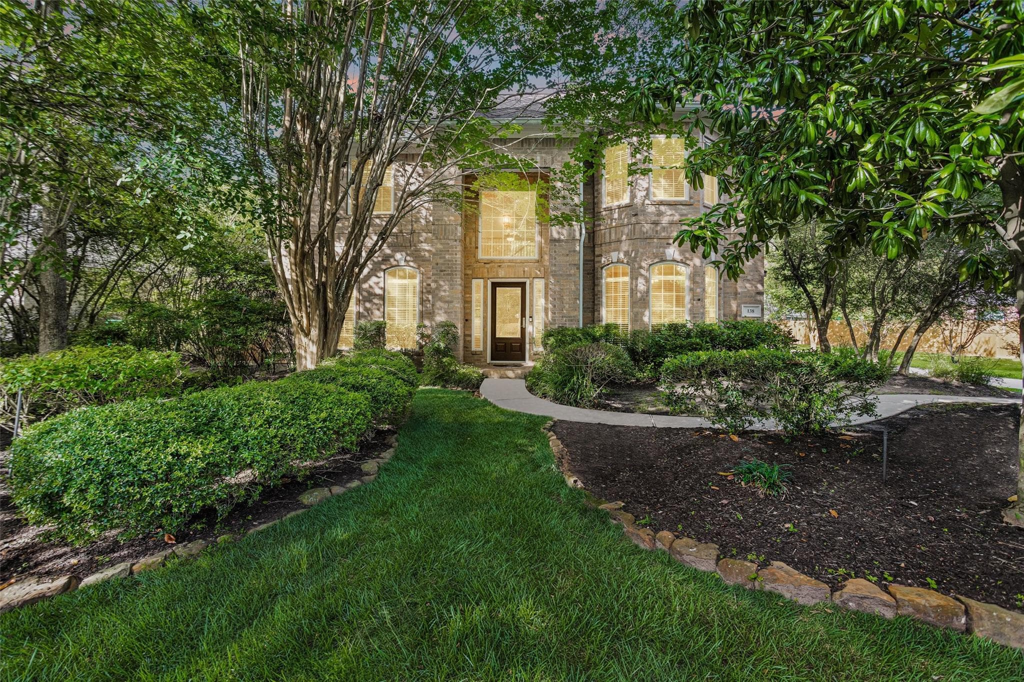 138 S Evangeline Oaks Cir