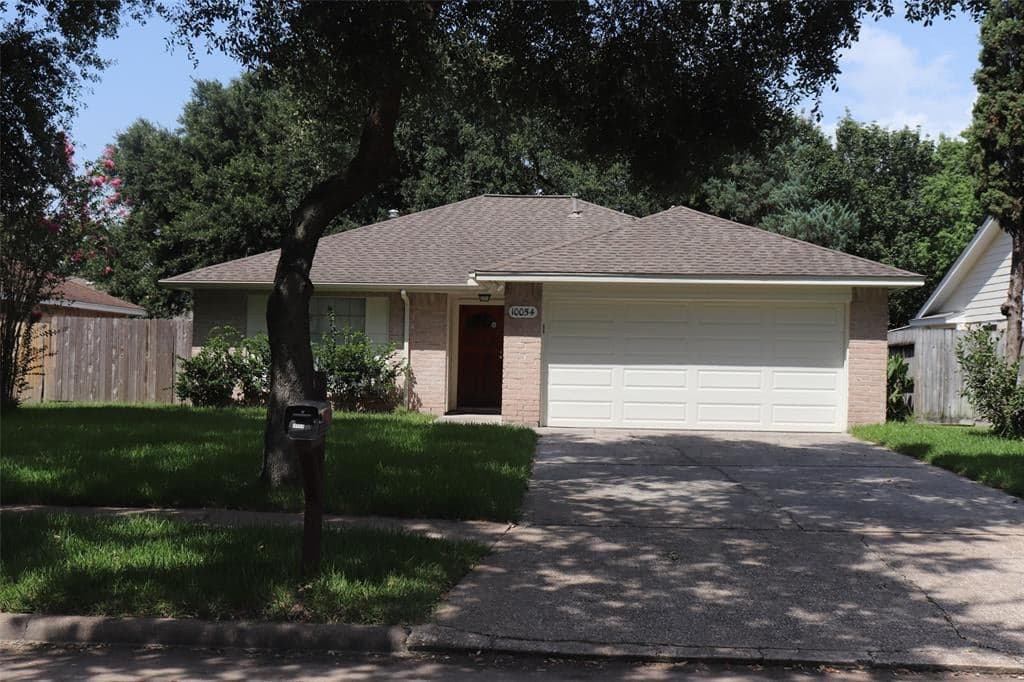 10054 Spotted Horse Dr