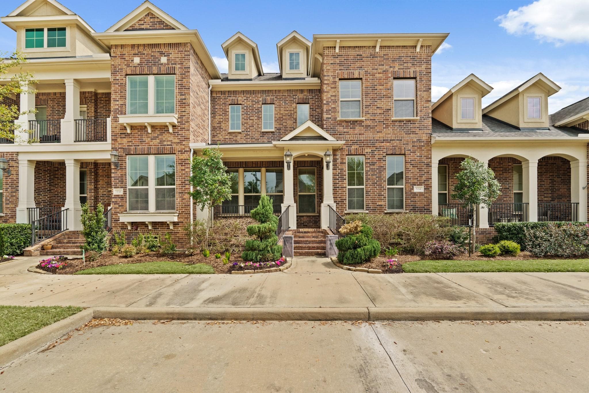 Gallery image 2
