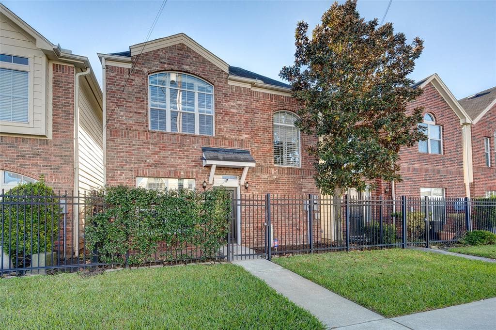 1709 Aden Mist Dr