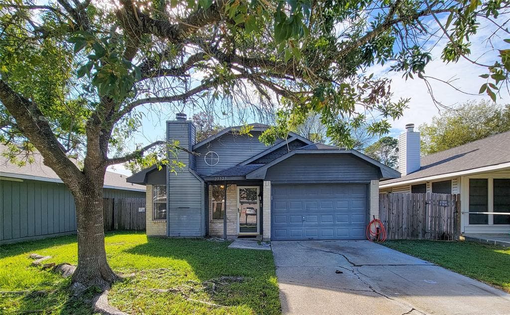 23523 Pebworth Pl