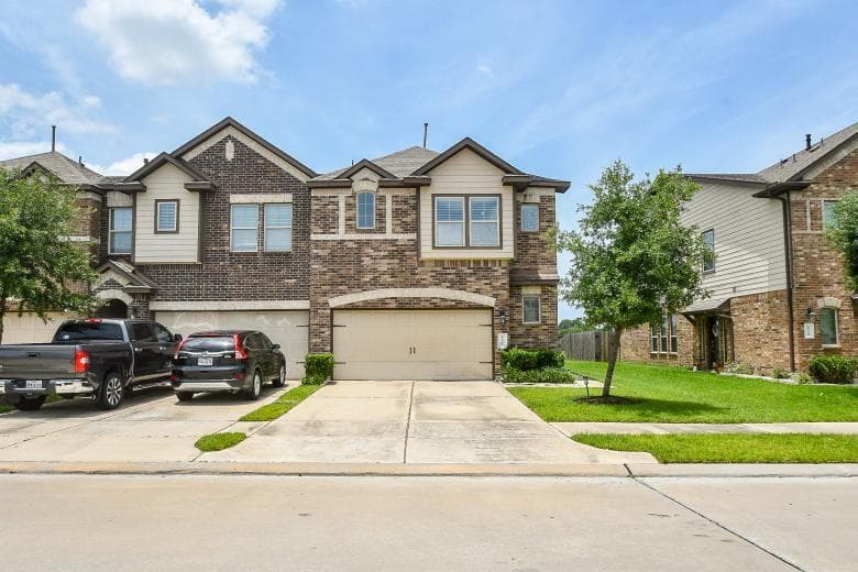 1242 Willow Plains Ln