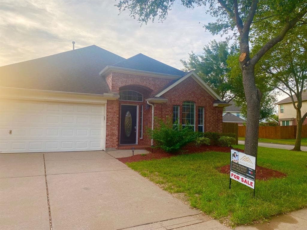 7631 Trail Holw