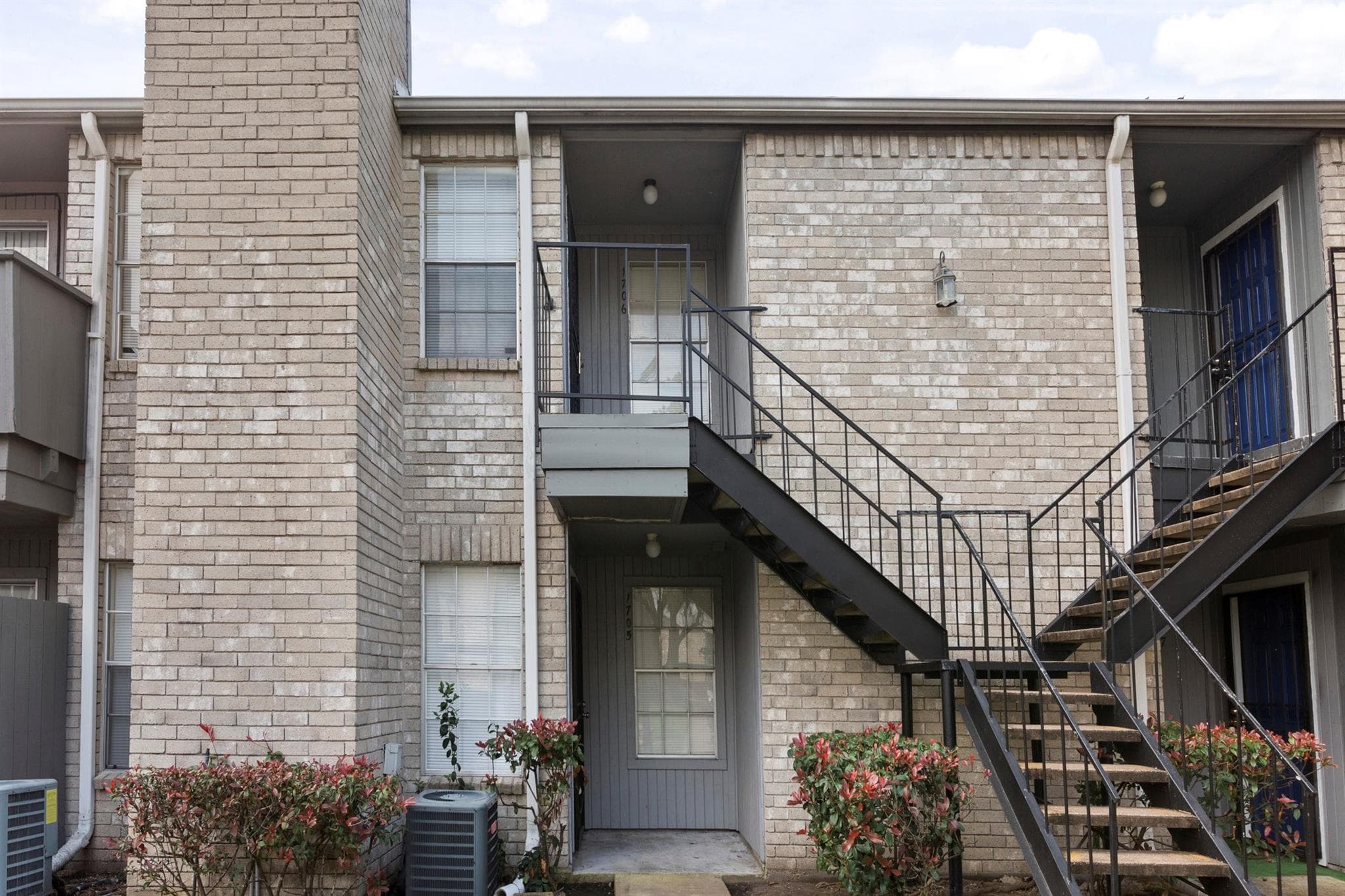 9700 Leawood Blvd Apt 1706