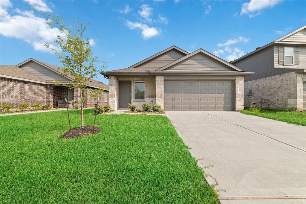 5454 Wyndham Ridge Ln