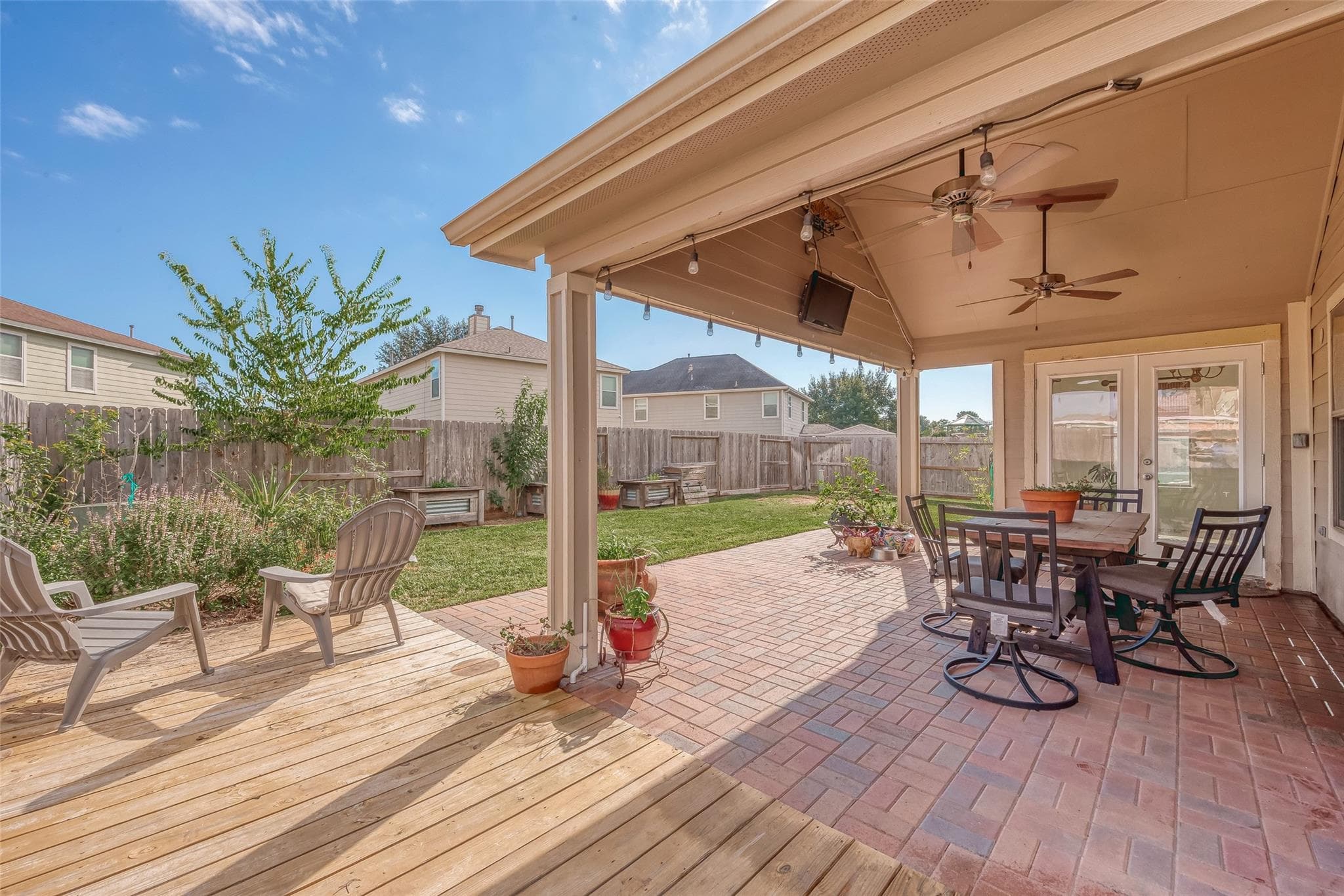 7630 Crestbrook Manor Ln